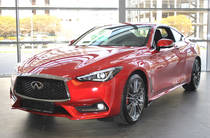 Infiniti Q60 Sport+Navi