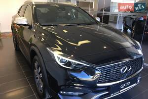 Infiniti QX30 2018 року