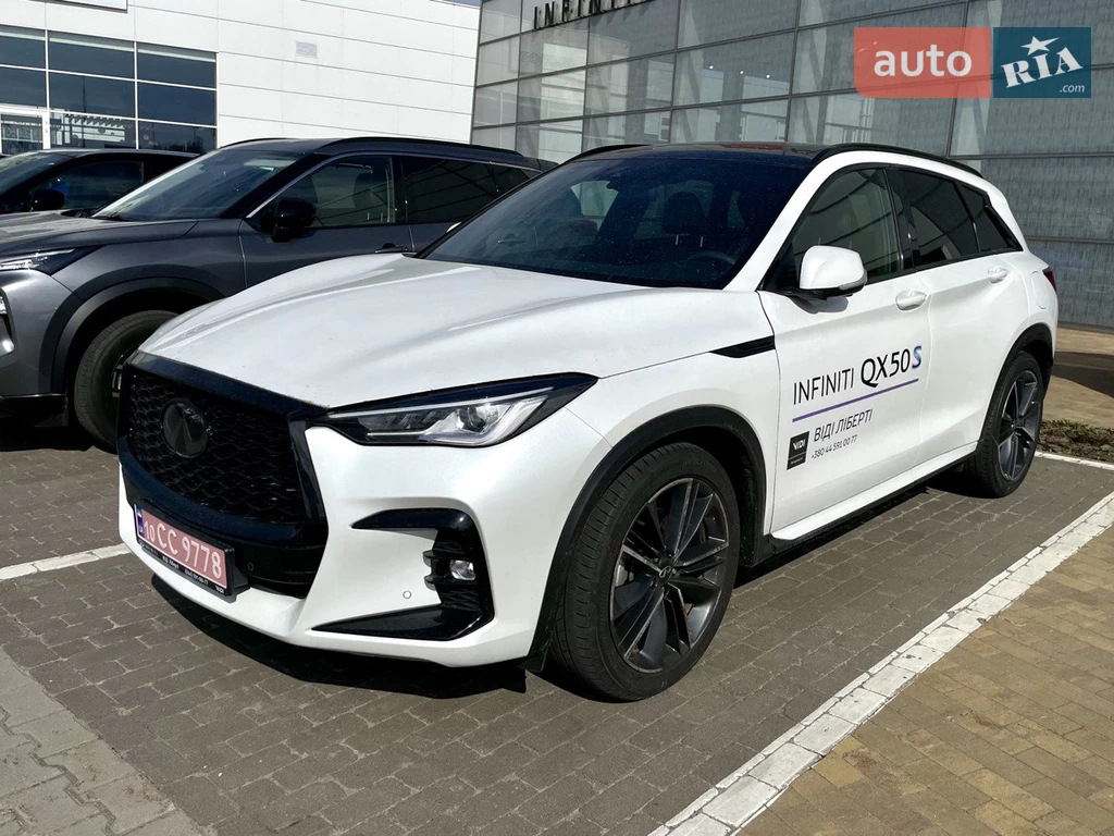 Infiniti QX50 Sport