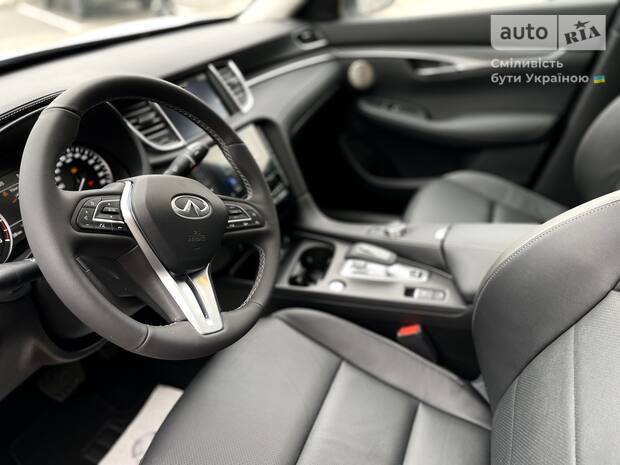 Infiniti QX50 2024