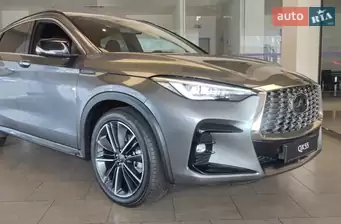 Infiniti QX55