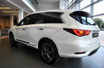 Infiniti QX60 Elite + Roof Rail