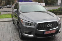 Infiniti QX60 Elite + Roof Rail