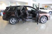 Infiniti QX60 Premium + Roof Rail