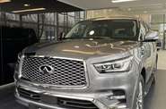 Infiniti QX80 Luxe