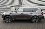 Infiniti QX80 Luxe