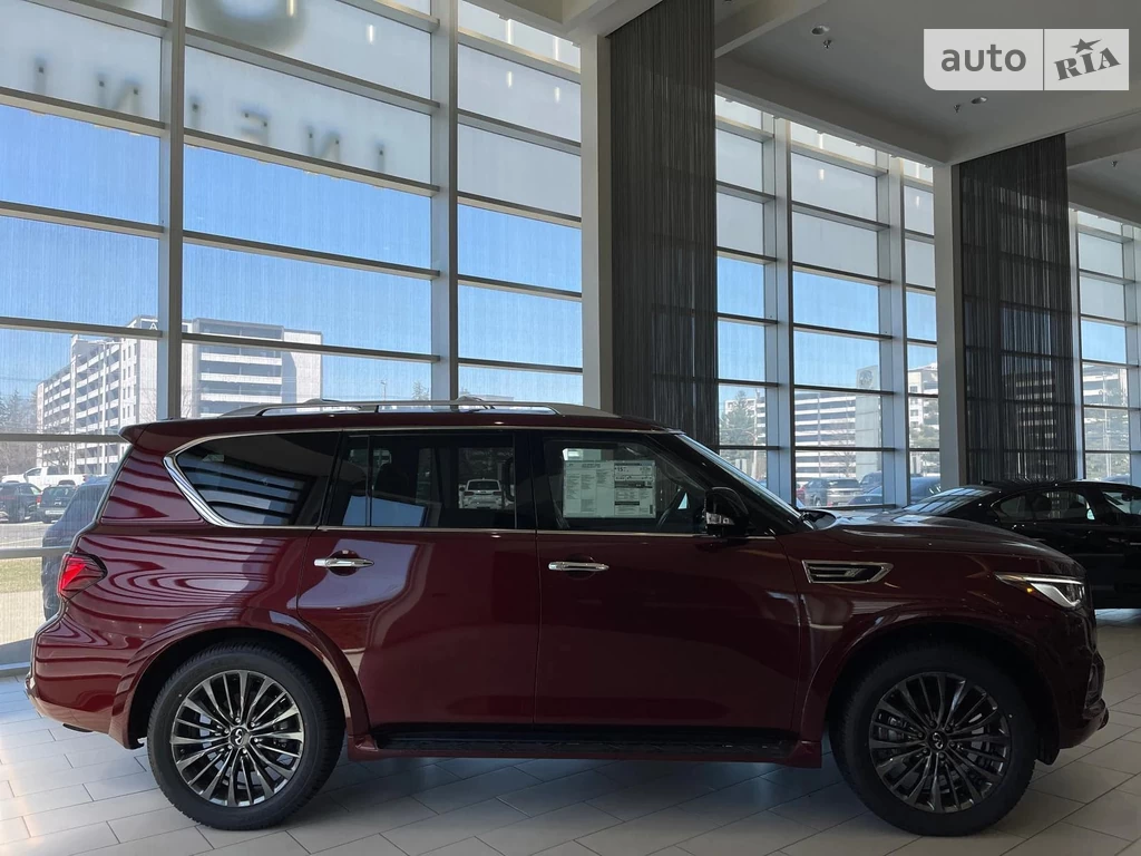 Infiniti QX80 Luxe Proactive