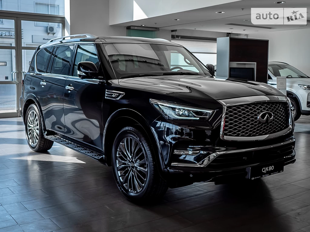 Infiniti QX80 Luxe