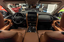 Infiniti QX80 Luxe Proactive