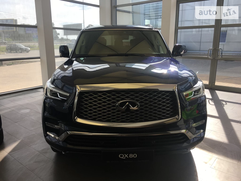 Infiniti QX80 Luxe