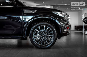 Infiniti QX80 2023 Luxe