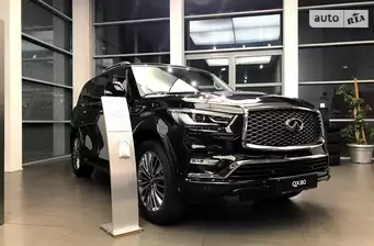 Infiniti QX80