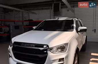 Isuzu D-Max
