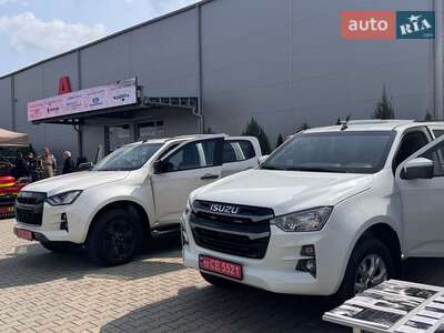 Isuzu D-Max Base Double Cab 3.0D MT (190 к.с.) 4WD 2025