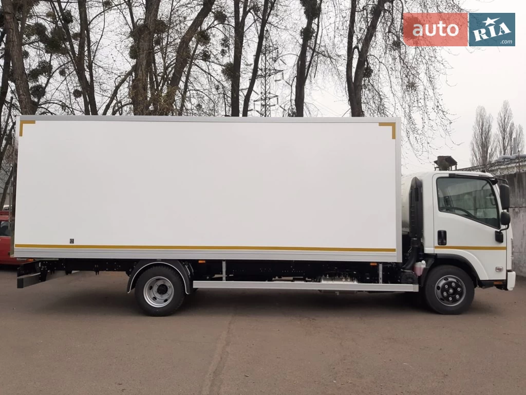 Isuzu NQR Base