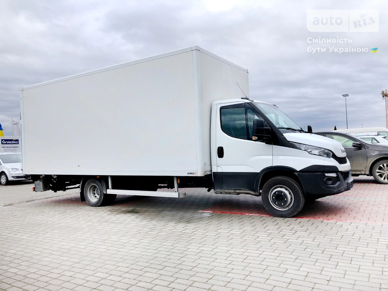 Iveco Daily груз. Base