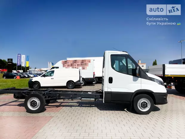 Iveco Daily груз. Base