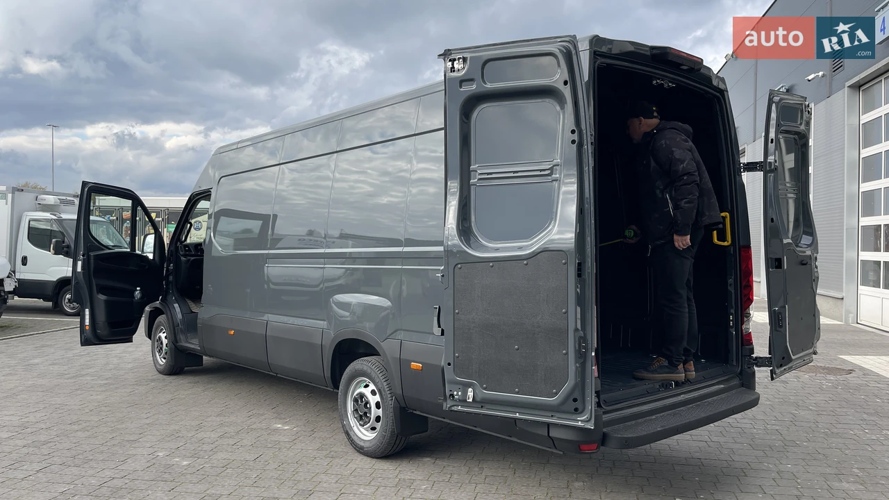 Iveco-8