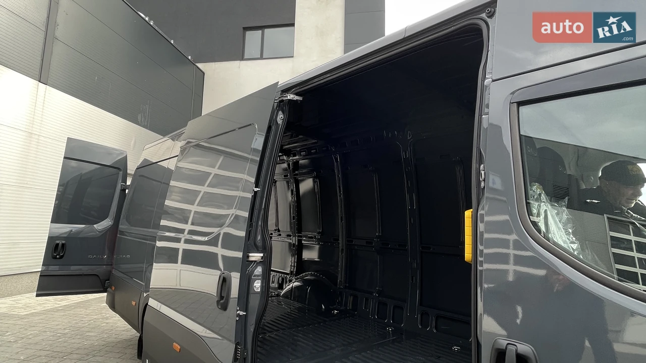 Iveco-10