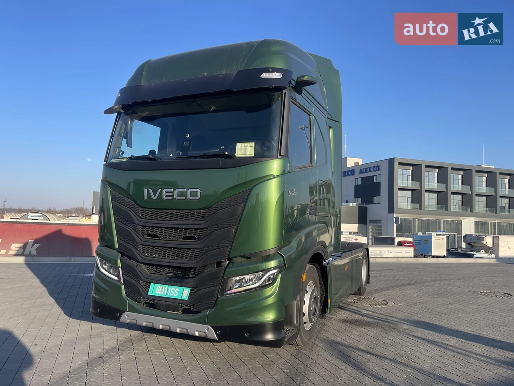Iveco S-Way Base