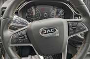 JAC JS4 Luxury