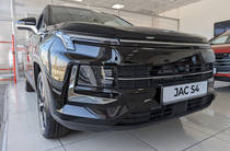 JAC JS4 Luxury