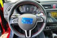 JAC JS4 Luxury