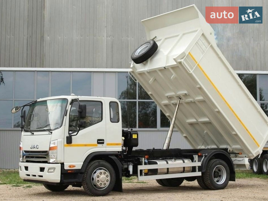 Новый JAC N120 4.5D MT (206 к.с.) 1200 Base 2024 автосалона УкрАвтоКомплект - фото 1