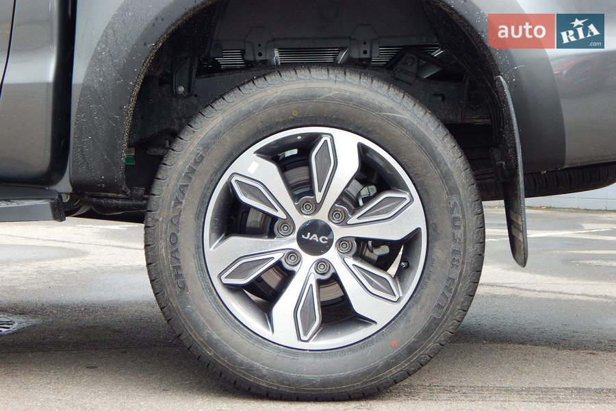 JAC T8 - фото 21