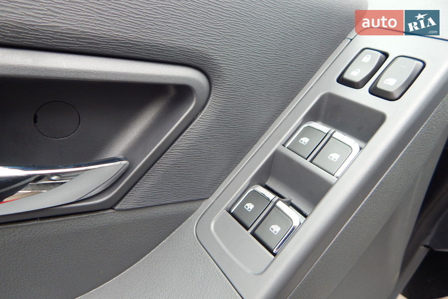 JAC T8 - фото 43