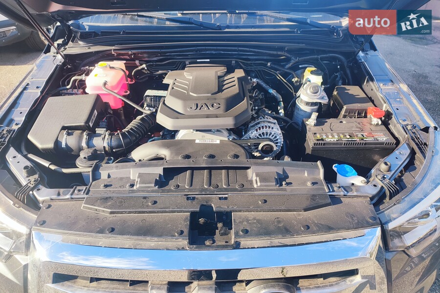 JAC T8 - фото 21