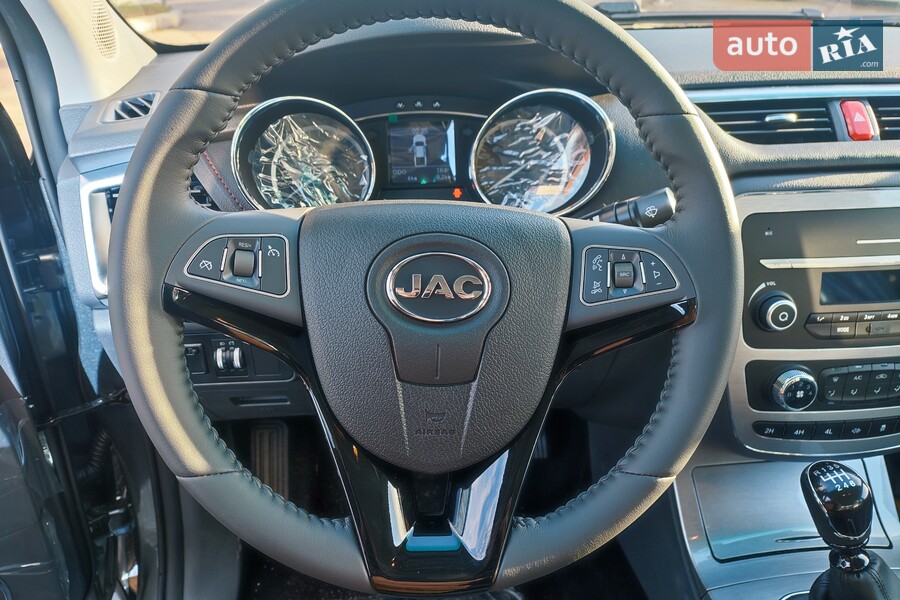 JAC T8 - фото 18