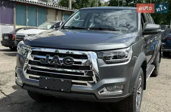 JAC T8