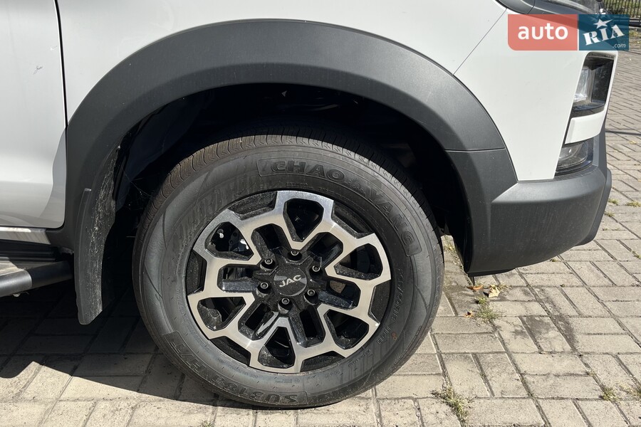 JAC T9 EV - фото 14