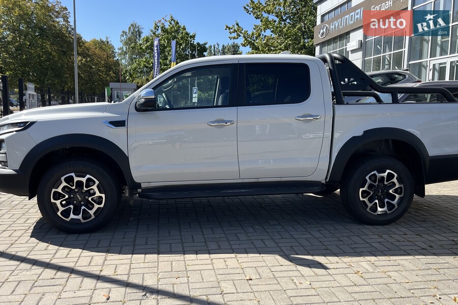 JAC T9 EV - фото 5