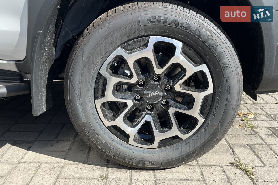 JAC T9 EV - фото 17