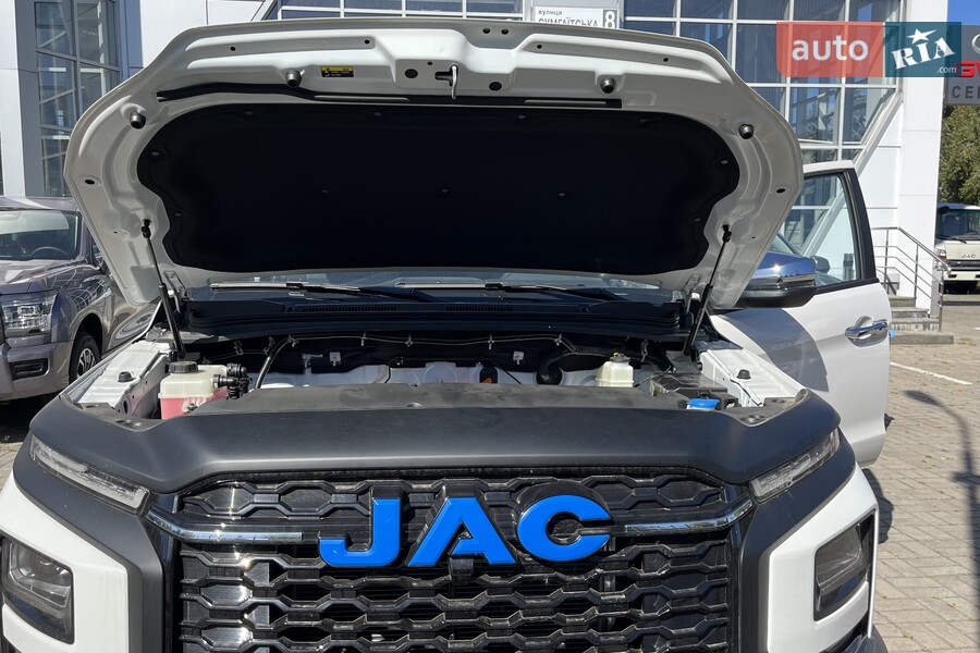 JAC T9 EV - фото 15