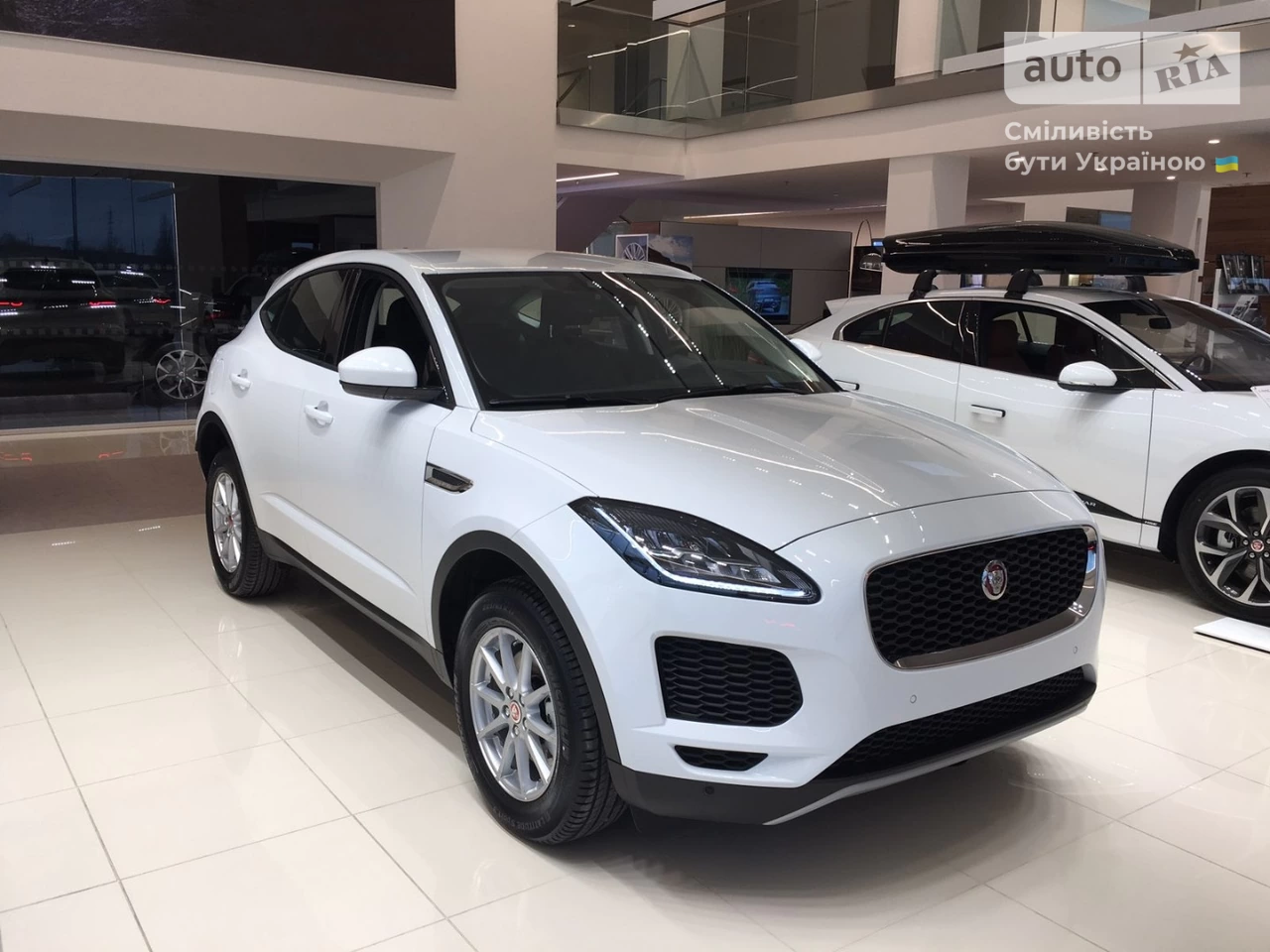 Jaguar E-Pace Base