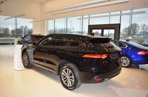 Jaguar F-Pace R-Sport