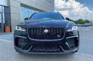 Jaguar F-Pace Base