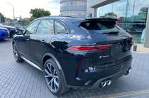 Jaguar F-Pace Base