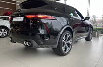 Jaguar F-Pace Base