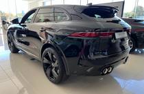 Jaguar F-Pace Base