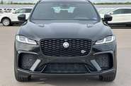 Jaguar F-Pace Base