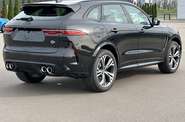 Jaguar F-Pace Base