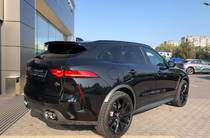 Jaguar F-Pace Base