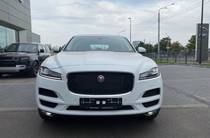 Jaguar F-Pace Pure