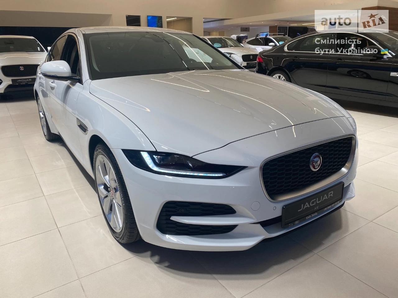 Jaguar XE S