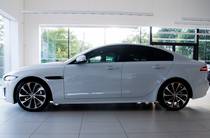 Jaguar XE R-Dynamic S