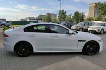 Jaguar XE R-Dynamic S